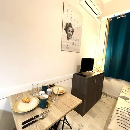 Cannes Center Wifi Ac 100 M From Croisette Behind Martinez Hotel Cannes