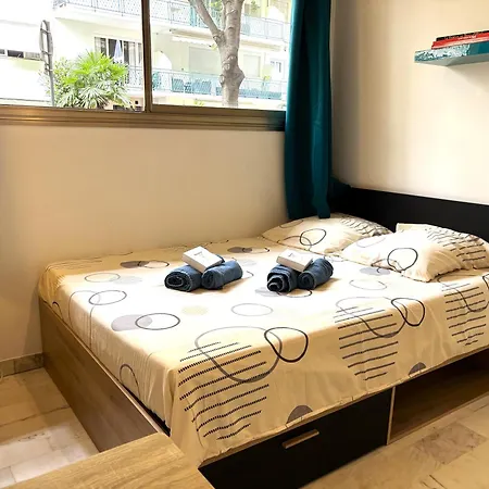 Apartment Cannes Center Wifi Ac 100 M From Croisette Behind Martinez Hotel